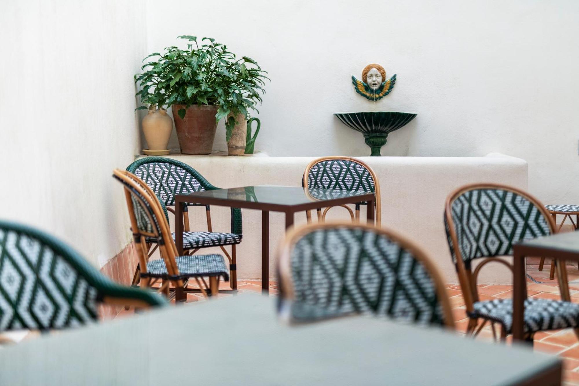 Hotel Boutique Casa Del Limonero Seville Luaran gambar